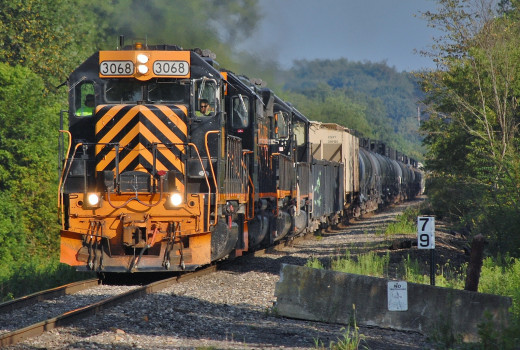 964755 (a): :2048x1376